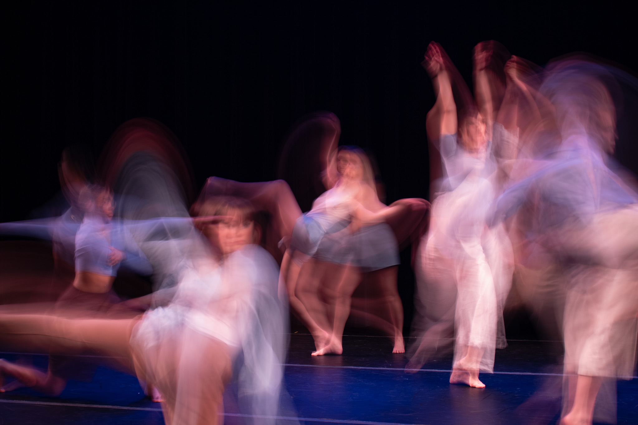 Spring Senior Dance Concert features original choreography by 13 students